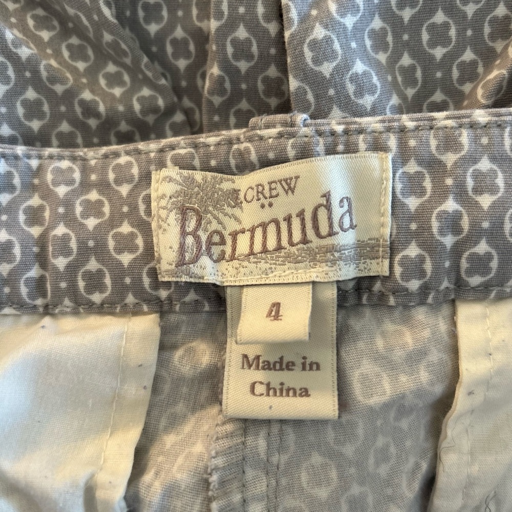 J.Crew Gray Patterned Zip Front Bermuda Shorts Wi… - image 3